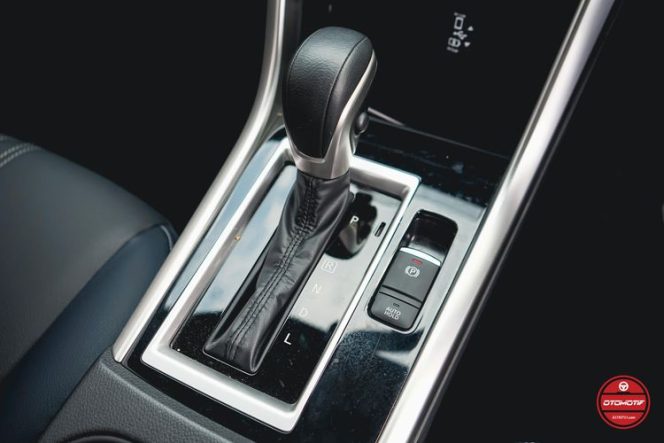 
					Perbandingan Perawatan Mobil Matik CVT dan Konvensional