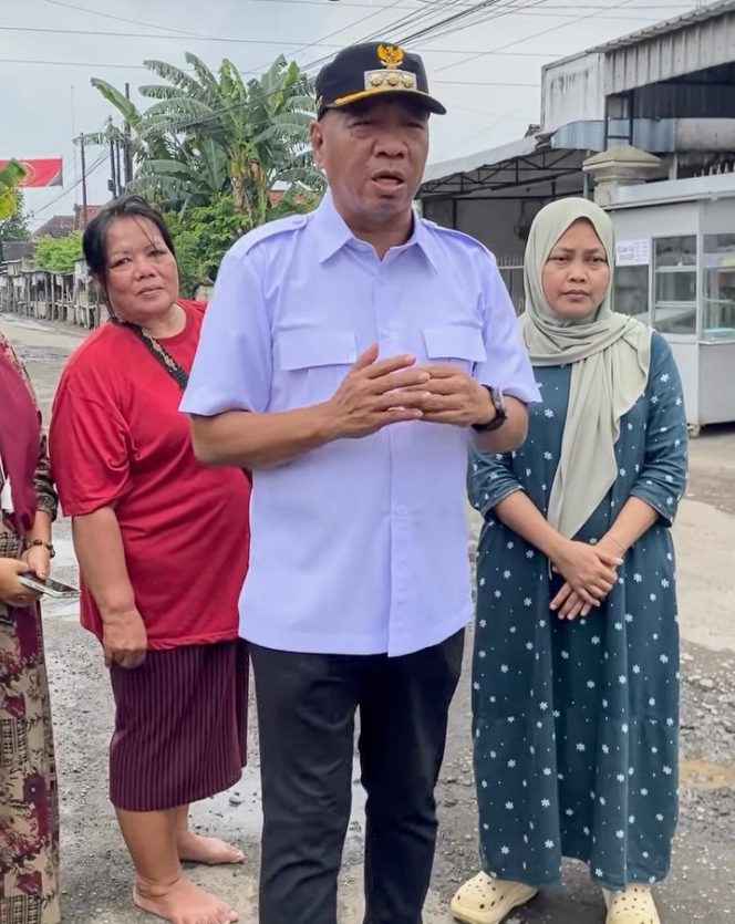 
					Bupati Tulungagung Tinjau Jalan Rusak di Sumbergempol dan Ngunut, Respont Cepat Bupati Perbaikan Segera Dimulai